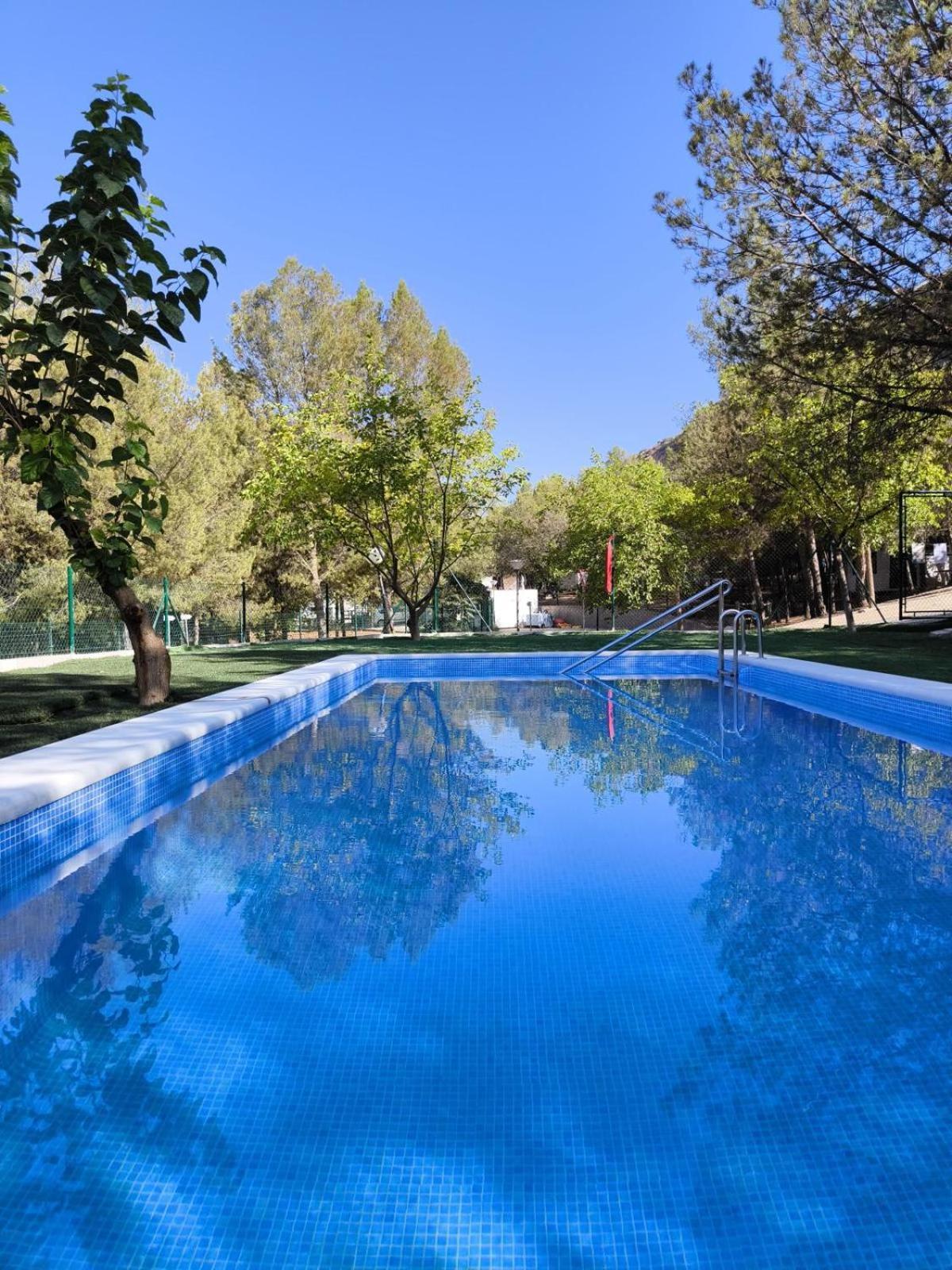 Centro De Ocio Alua Casa Rural Iznajar Lago De Andalucia Dış mekan fotoğraf