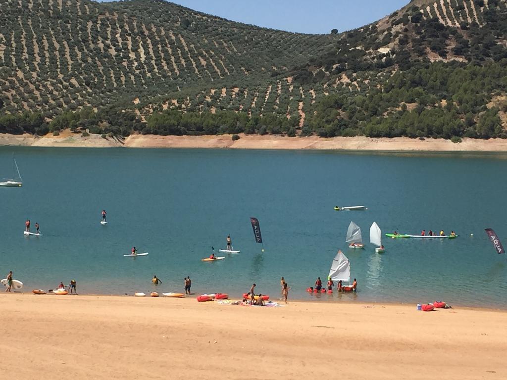 Centro De Ocio Alua Casa Rural Iznajar Lago De Andalucia Dış mekan fotoğraf